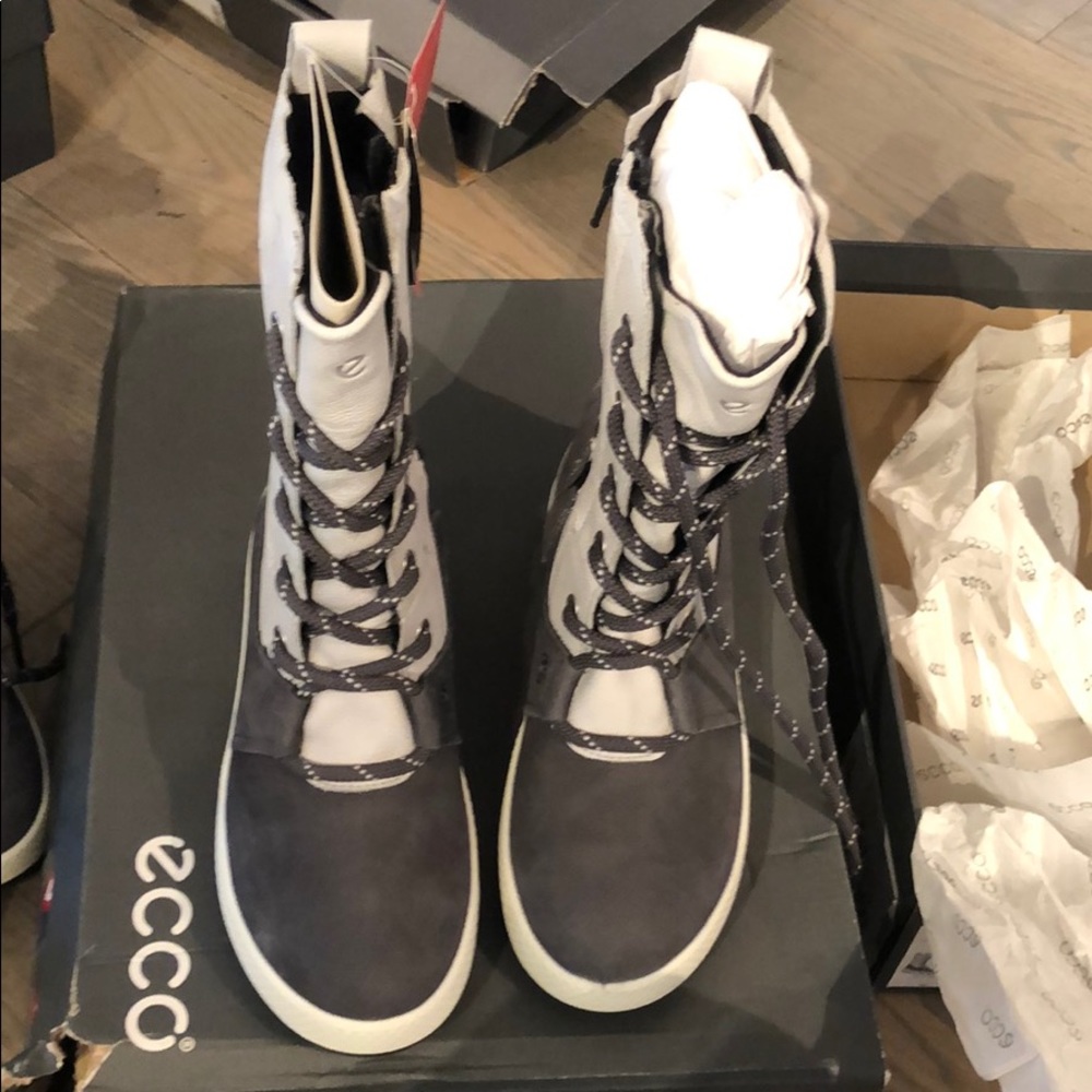 Ecco women boots